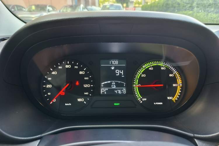 Used Roewe Clever 2021 302km Excellence Edition
