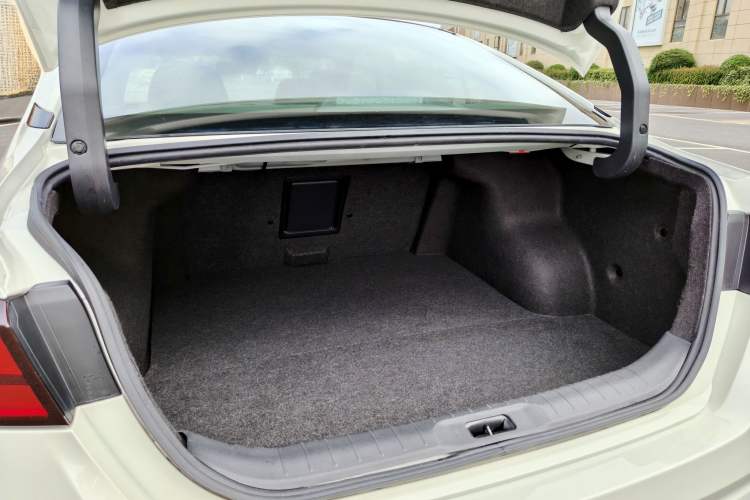 Used Nissan Teana 2021 2.0L XL Comfort Edition
