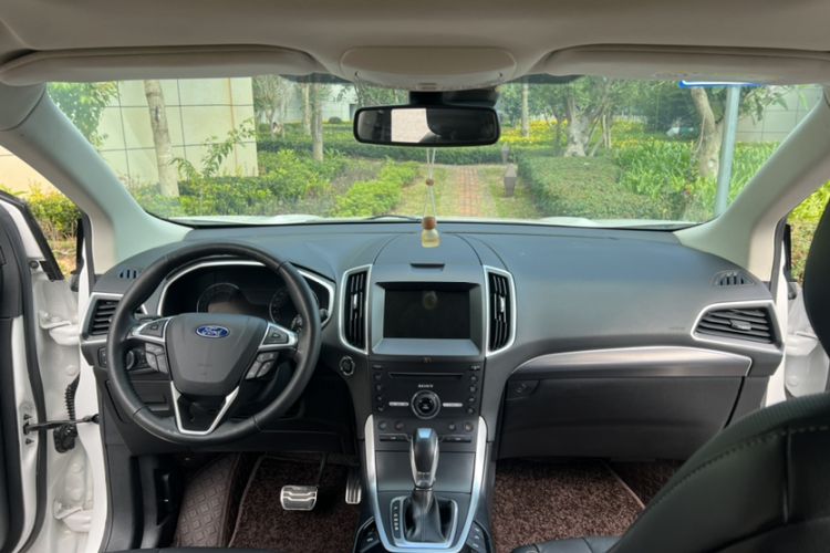 Used Ford Edge 2016 EcoBoost 245 Four-Wheel Drive Titanium 7-Seater