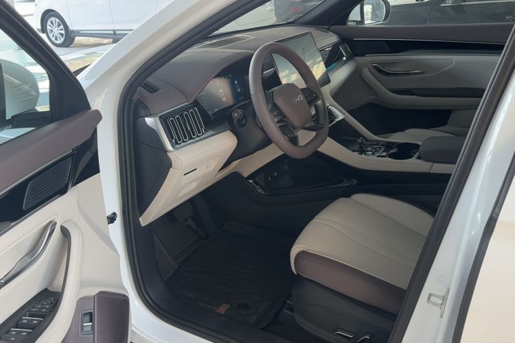 Used BYD Song PLUS New Energy 2025 EV Intelligent Driving Version 520km Premium Model