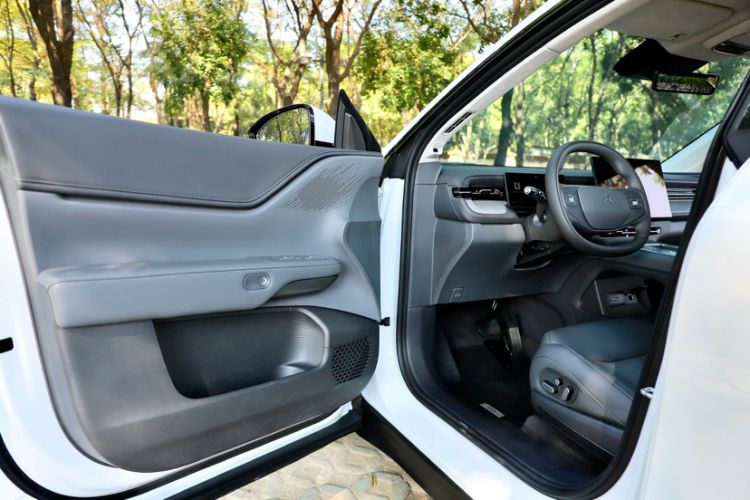 Used XPeng G6 2025 625 Long-Range Max Flagship Edition