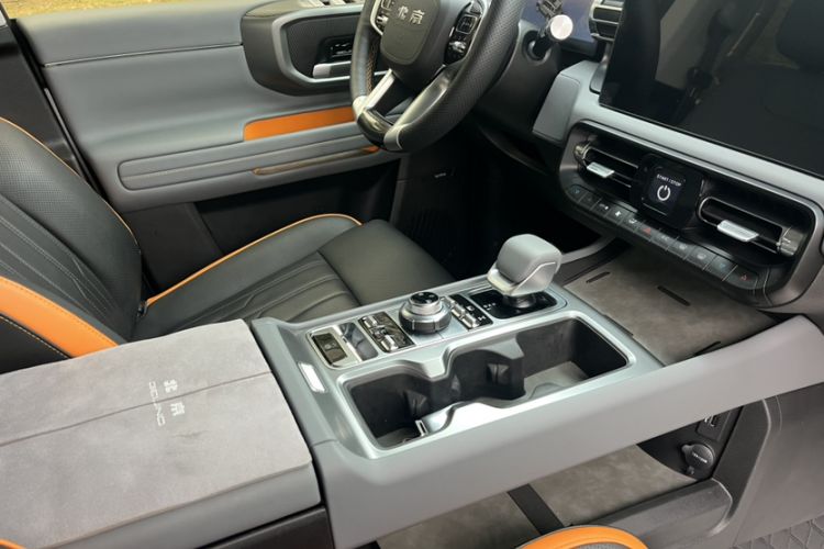 Used  BJ40 Electric Drive 2025 Advanced Edition
