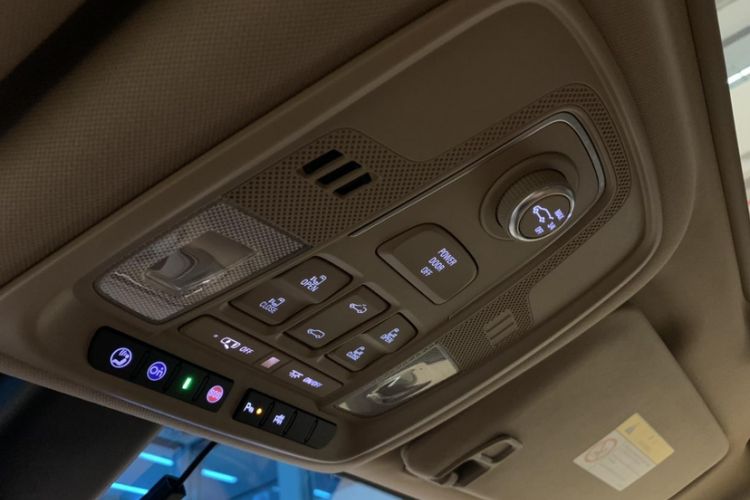 Used Buick GL8 2021 ES Land Cruiser 653T Flagship Model
