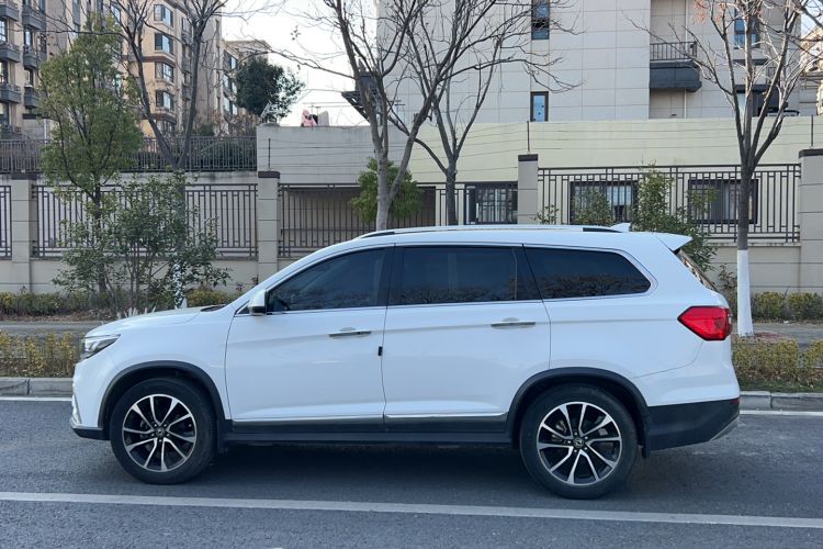Used FORTHING Joyear X5 2019 X5L 1.5T CVT Luxury Model
