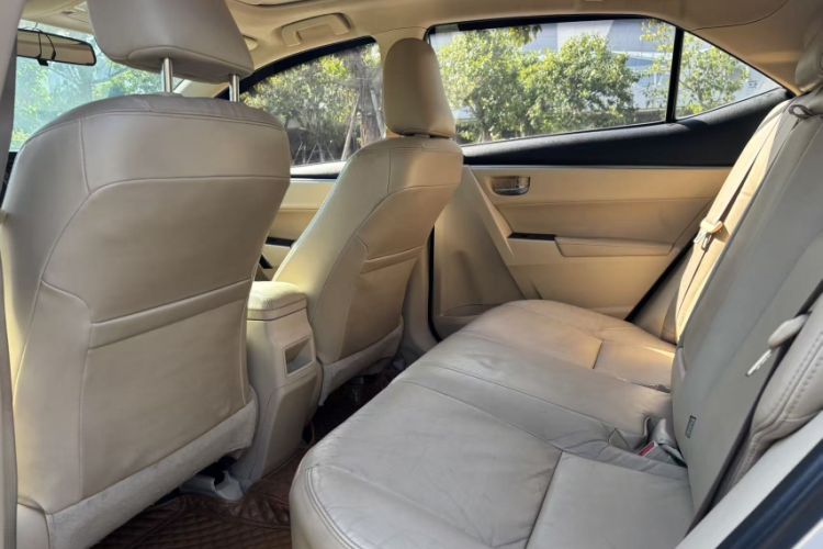 Used Toyota Corolla 2014 1.6L CVT GL-i Leather Edition
