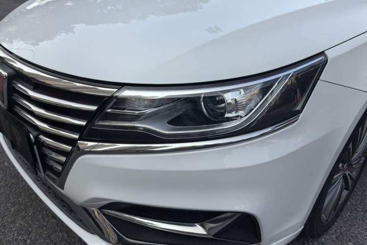 Used Roewe i6 2020 PLUS 1.6L CVT 4G Connected Glory Flagship Edition