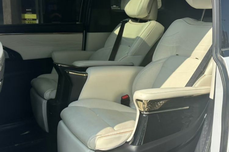 Used GAC Trumpchi M8 2023 Zongshi Series 400T Flagship Edition
