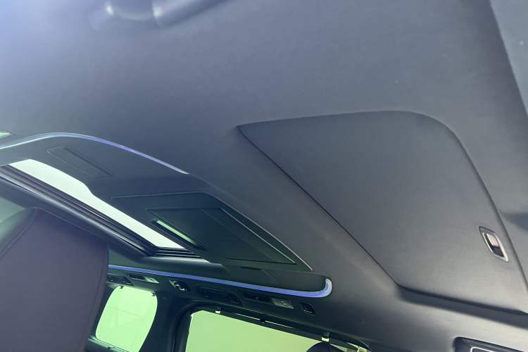 Used Toyota Alphard 2020 Dual-Engine 2.5L Prestige Edition
