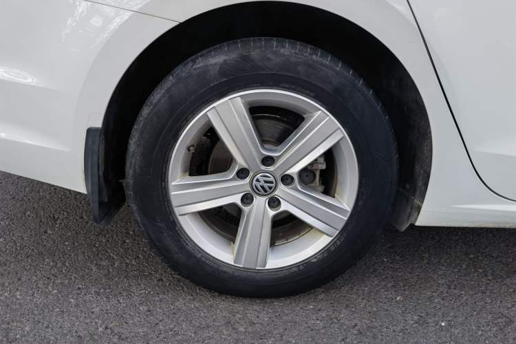 Used Volkswagen Lamando 2019 230TSI DSG Fashion Edition China V Standard