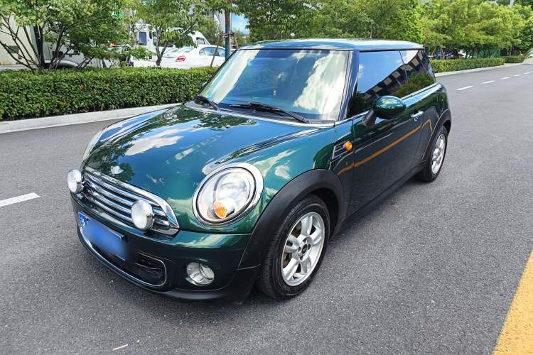 Used  MINI 2011 1.6L ONE
