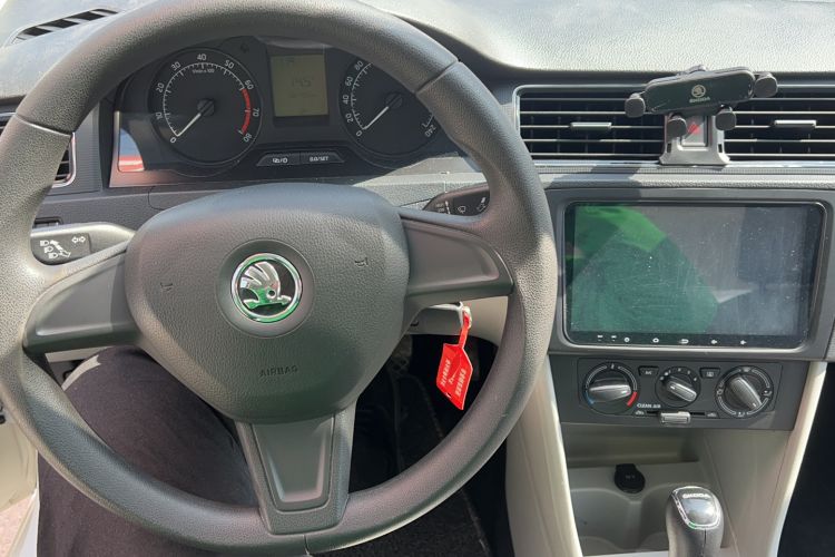 Used Skoda Rapid 2016 1.6L Automatic Chuanxing Edition
