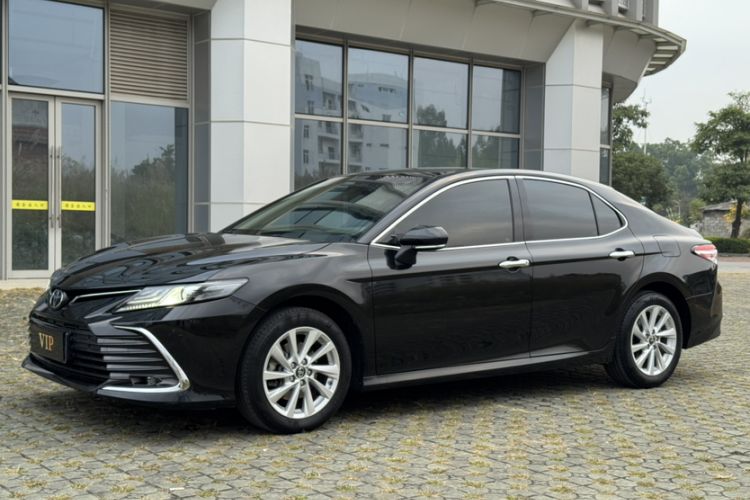Used Toyota Camry 2021 2.0G Luxury Edition
