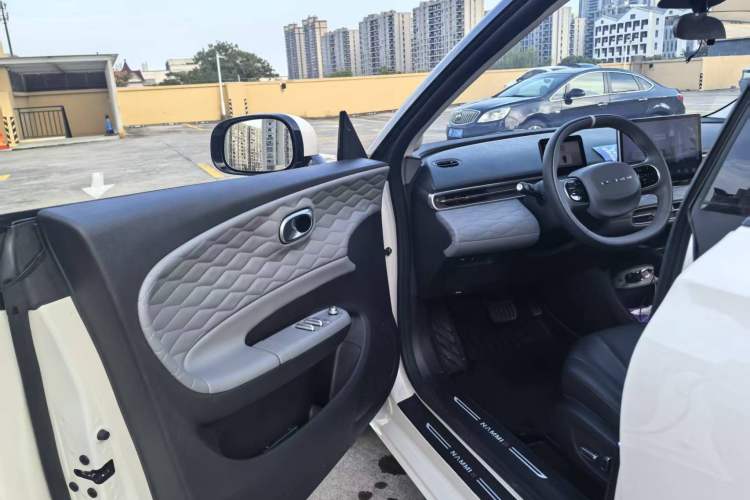 Used Dongfeng NAMMI 01 2024 330 Plus Smart+
