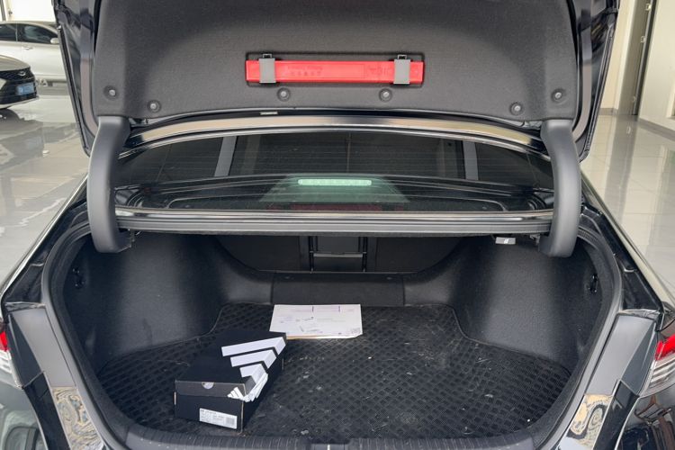 Used Honda Inspire 2023 260TURBO Deluxe Edition
