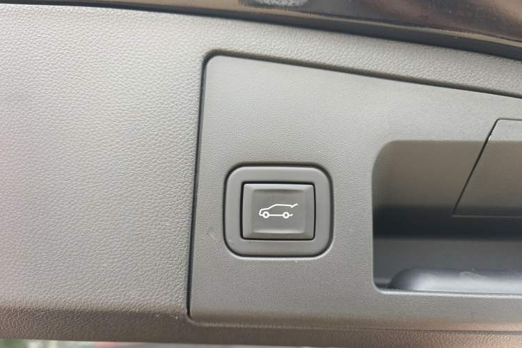 Used Cadillac XT4 2022 28T Two-Wheel Drive Fashion Edition