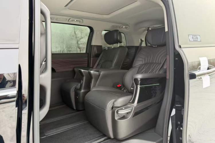 Used GAC Trumpchi M8 2024 Master Series Super Hybrid Edition
