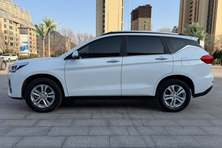 Used Haval M6 2019 1.5T DCT Two-Wheel Drive Elite Version China VI Standard
