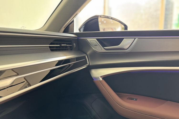 Used Audi A7L 2024 45 TFSI Luxury Edition
