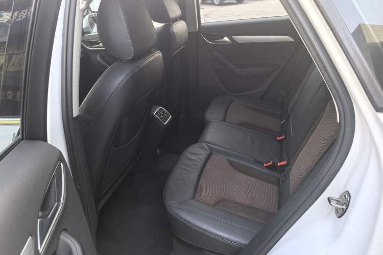 Used Audi Q3 2017 35 TFSI Fashion Model