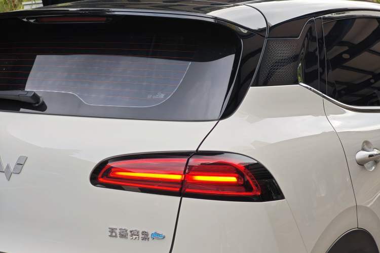 Used Wuling Bingo PLUS 2024 401 km Range 5-Seater Version
