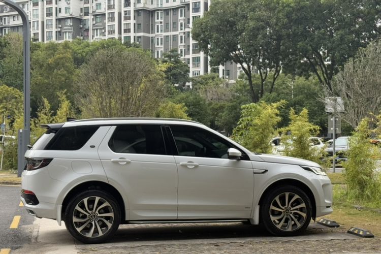 Used Land Rover Discovery Sport New Energy 2022 Facelifted P300e Plug-in Hybrid Electric Version
