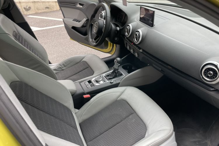 Used Audi A3 2017 Sportback 35 TFSI Fashion Model
