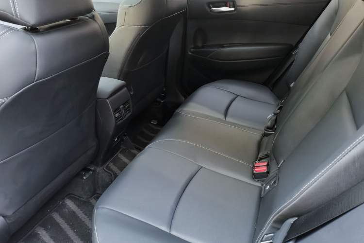 Used Toyota Corolla Cross 2024 2.0L Luxury Edition
