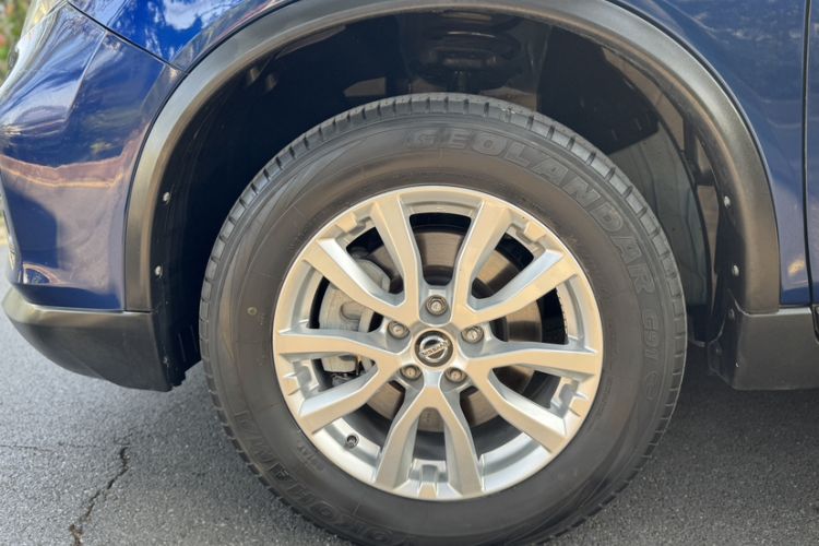 Used Nissan X-Trail 2017 2.0L CVT 7-Seater Comfort Edition 2WD
