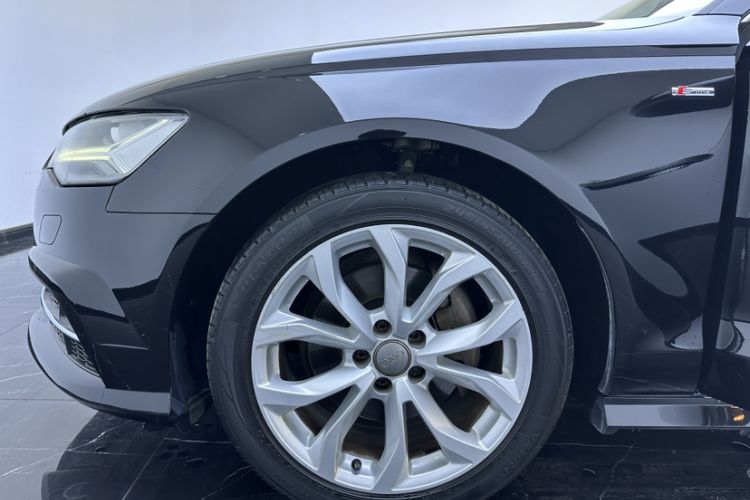 Used Audi A6L 2018 30th Anniversary Edition 35 TFSI Fashion Model
