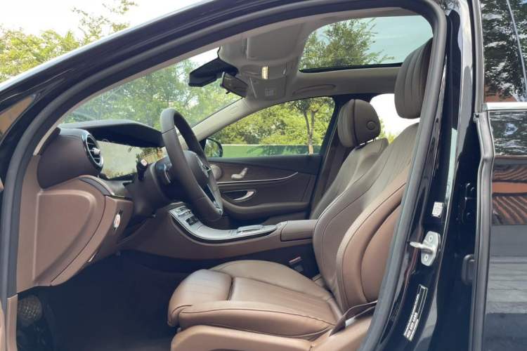 Used Mercedes-Benz E-Class 2023 E 260 L