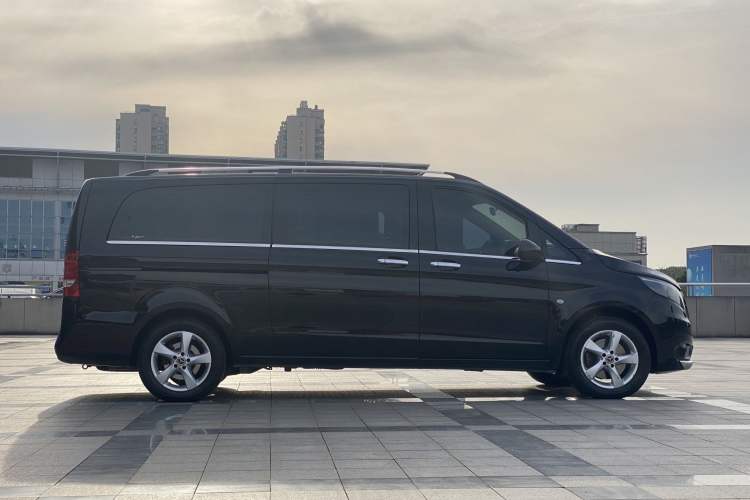 Used Mercedes-Benz Vito 2020 2.0T Business Version 7 Seats