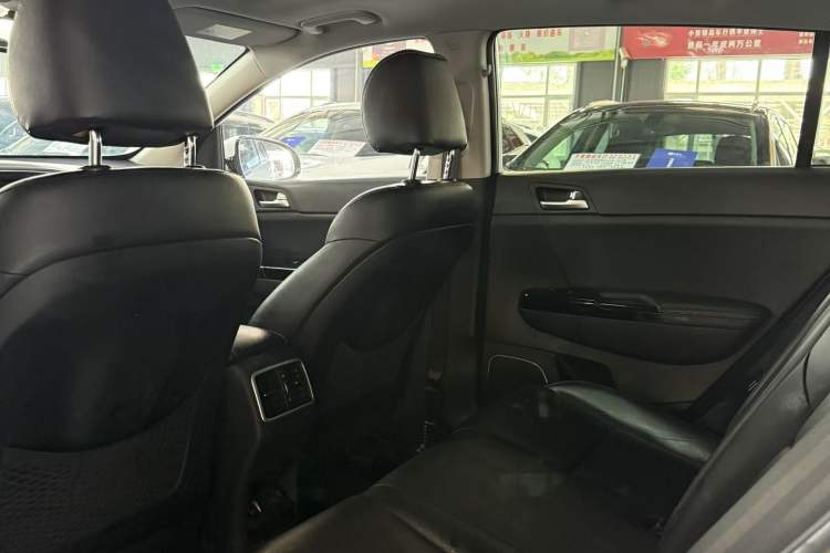 Used Kia KX5 2016 2.0L Automatic 2WD Premium
