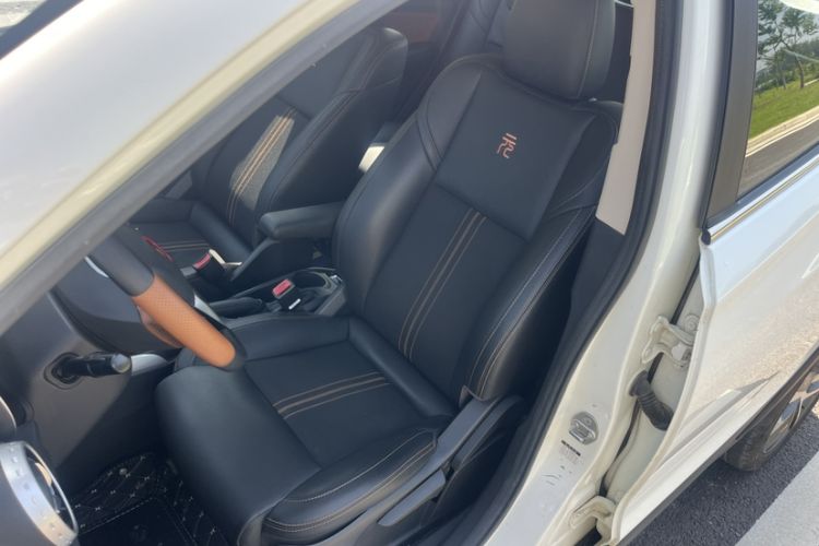 Used BYD Yuan 2016 1.5L Manual Comfort Model
