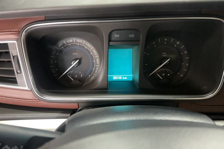 Used Buick GL8 2014 3.0L GT Luxury Business Haoya Edition