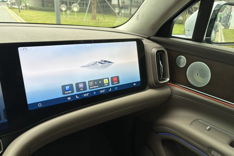 Used Hima AITO M9 2024 Range-Extended Ultra Version 52 kWh 5-Seater Model
