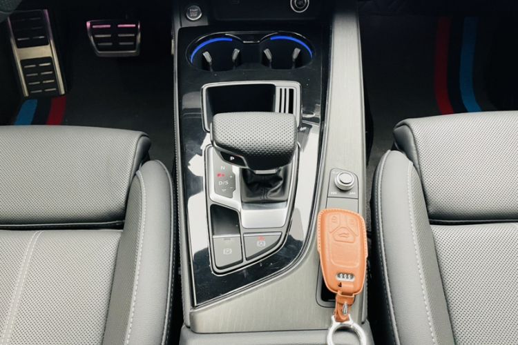 Used Audi A4L 2024 40 TFSI Luxury Dynamic Edition
