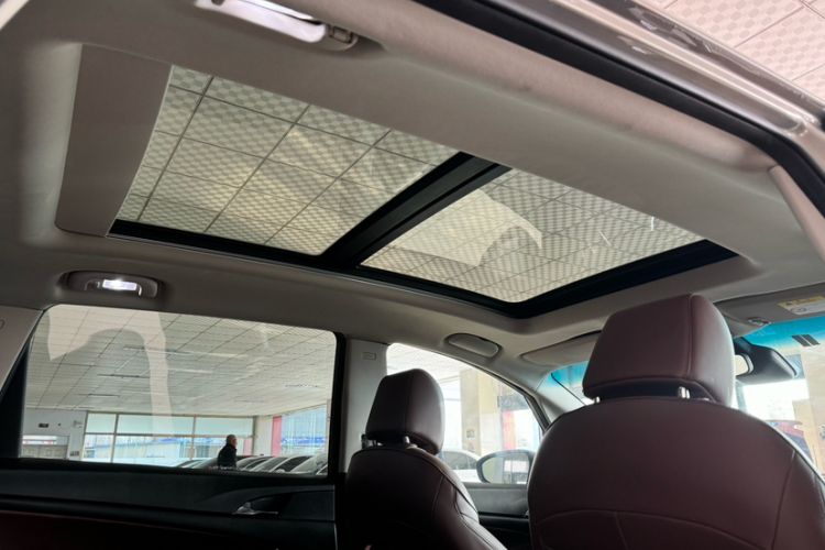 Used Buick GL6 2019 18T 6-Seater Connected Luxury Version China VI Standard
