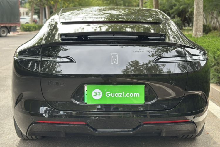 Used  12 2025 Ultra Extended-Range Edition
