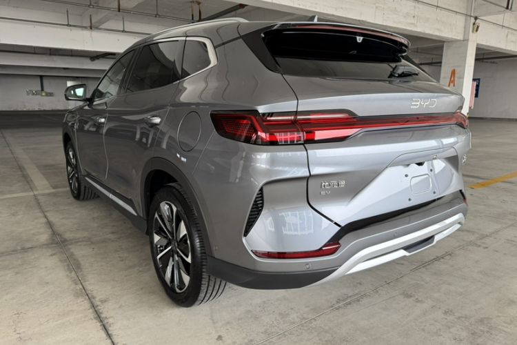 Used BYD Song PLUS New Energy 2025 EV Intelligent Driving Version 520km Premium Model