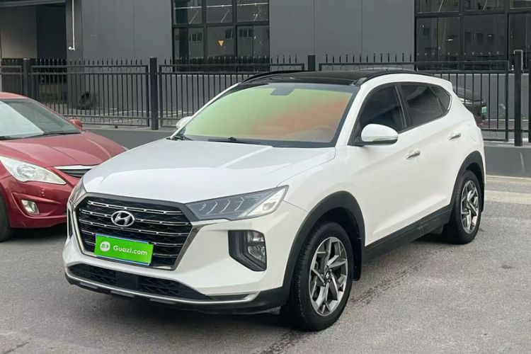 Used Hyundai Tucson 2019 280TGDi Dual-Clutch Two-Wheel Drive Fashion Edition China V Standard
