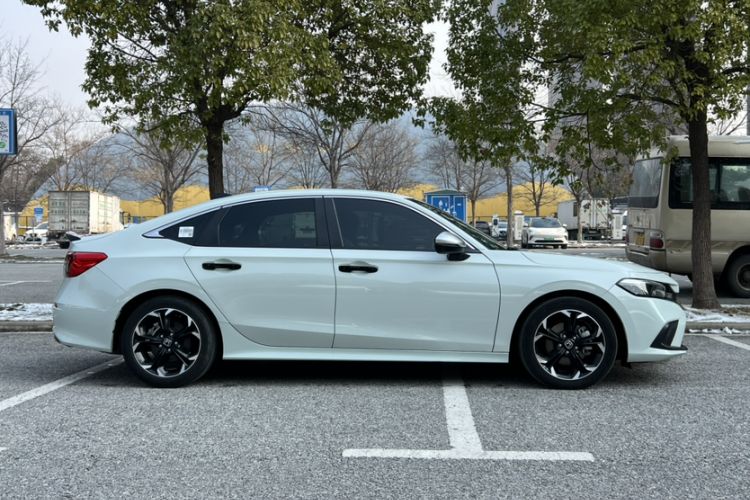 Used Honda Civic 2023 2.0L eHEV Sharp Edition