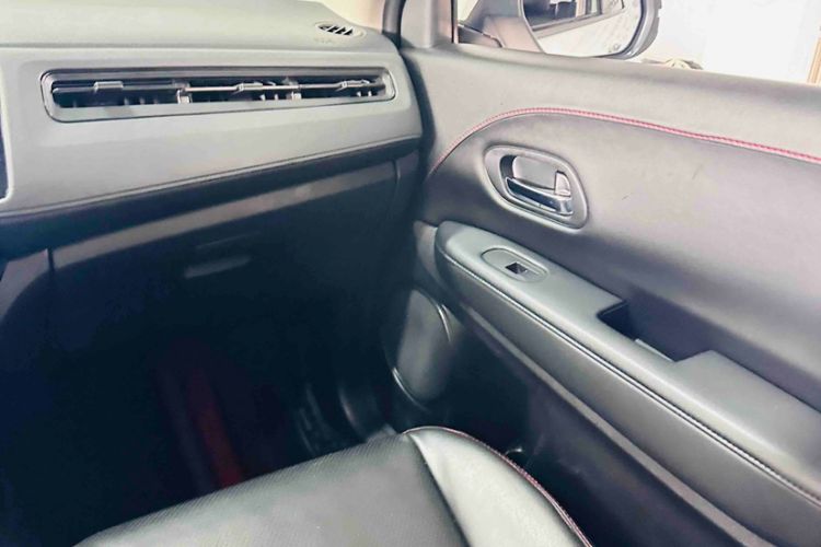 Used Honda Vezel 2017 1.5L CVT 2WD Comfort Model