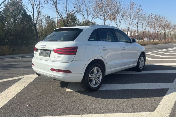 Used Audi Q3 2015 35 TFSI Comfort Model