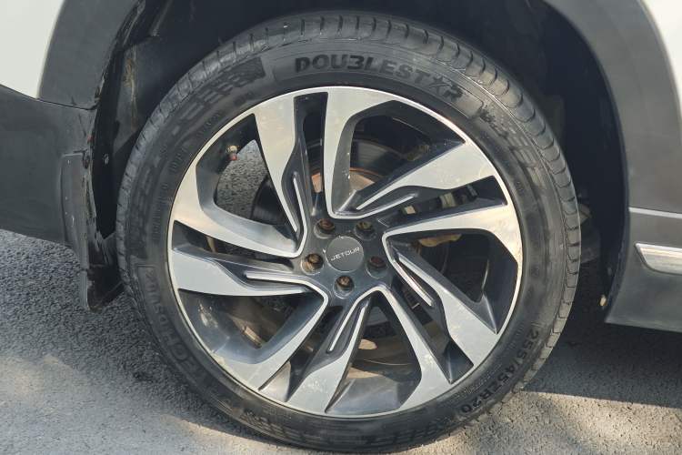 Used JETOUR X90 2019 1.5T Automatic Smart Enjoyment 6-Seater Emission Standard China V