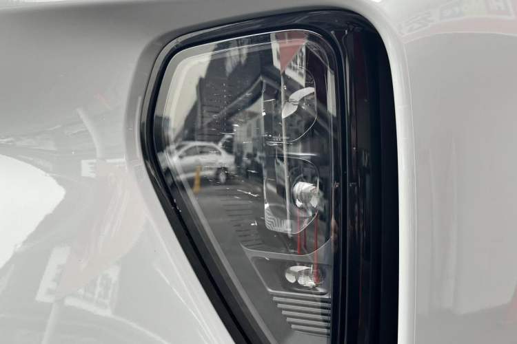 Used Nio ES6 2024 75 kWh
