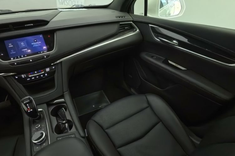 Used Cadillac XT5 2021 28T Luxury Version