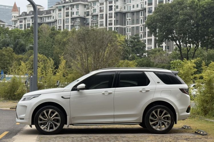 Used Land Rover Discovery Sport New Energy 2022 Facelifted P300e Plug-in Hybrid Electric Version
