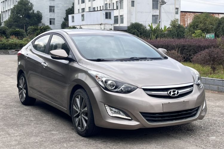 Used Hyundai Elantra 2015 1.6L Automatic Leading Model
