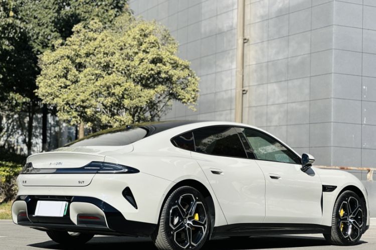 Used  SU7 2024 Rear-Drive Ultra-Long Range Advanced Pro-Level Intelligent Driving Version