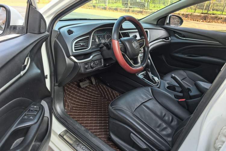 Used Buick GT 2016 15N Automatic Luxury Edition
